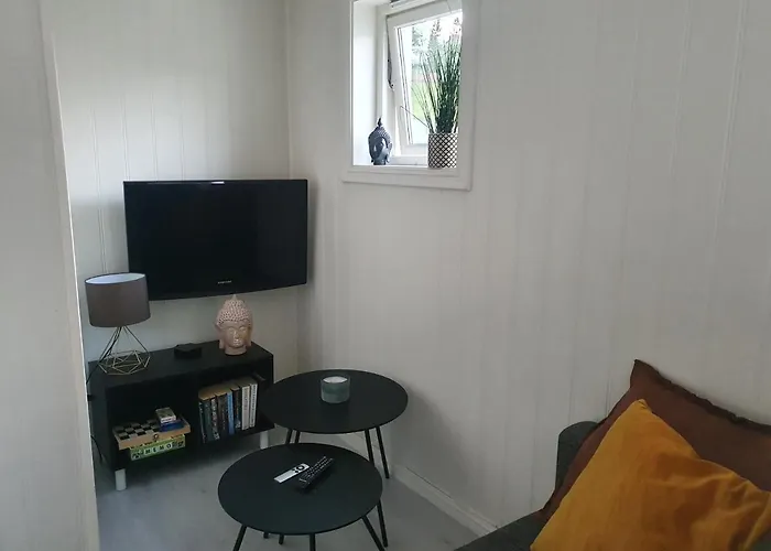 Small And Cute Apartment In City Center